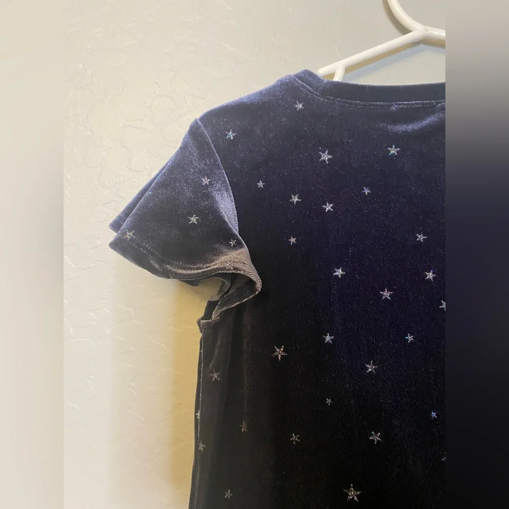 ⭐️Gap Kids short sleeve navy velvet drop waist dress with silver stars size xs